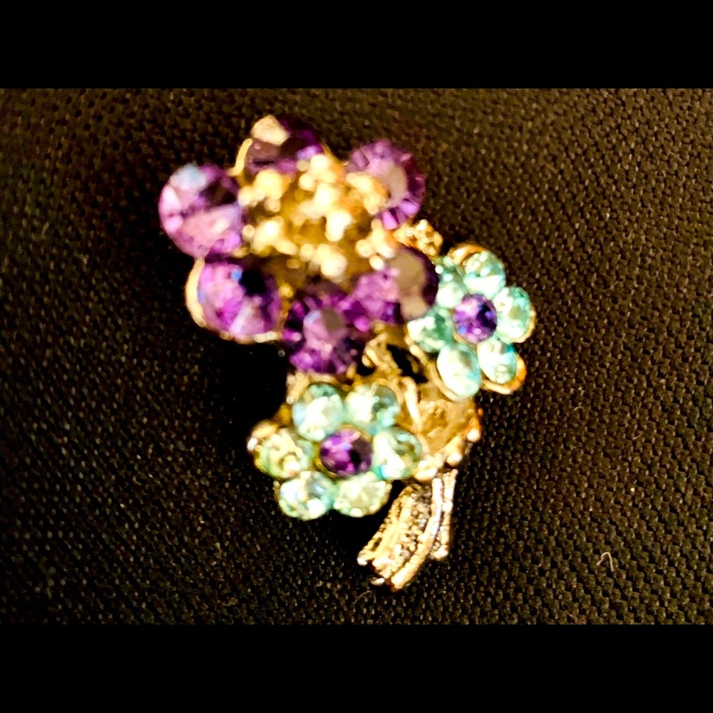 Pin